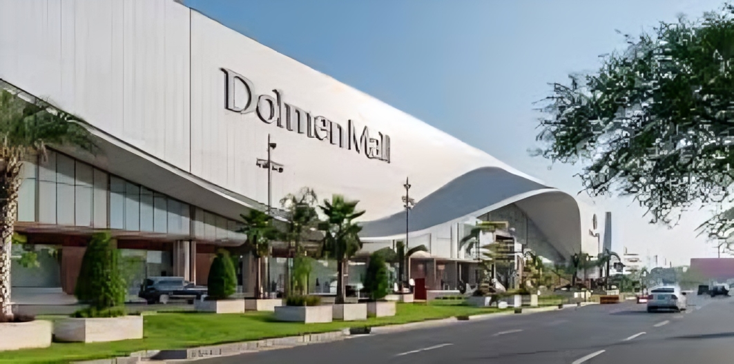 Commercial mall valuation project